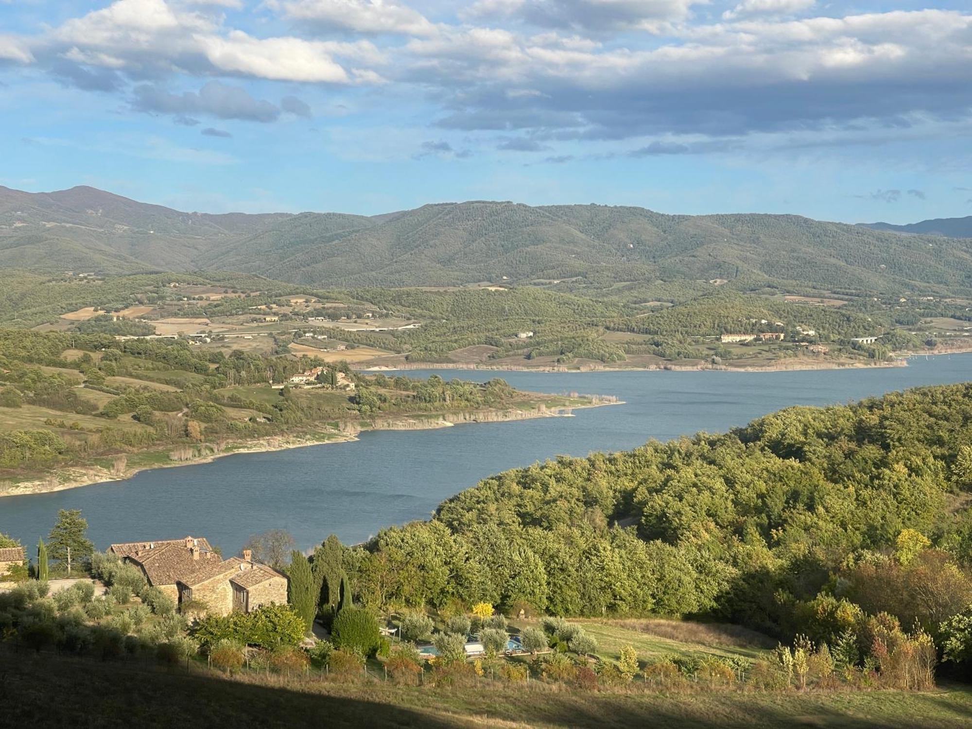 Caprese Michelangelo Bio Agriturismo Il Vigno المظهر الخارجي الصورة