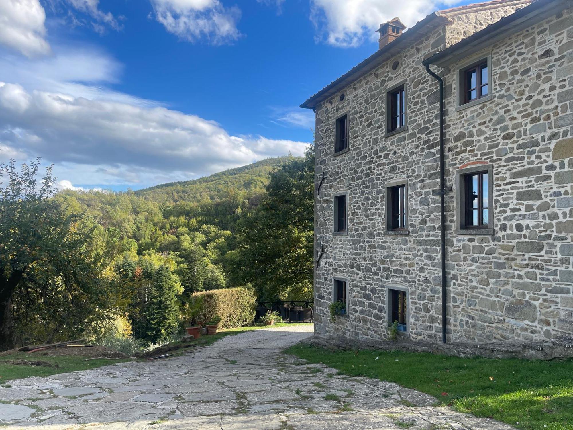 Caprese Michelangelo Bio Agriturismo Il Vigno المظهر الخارجي الصورة
